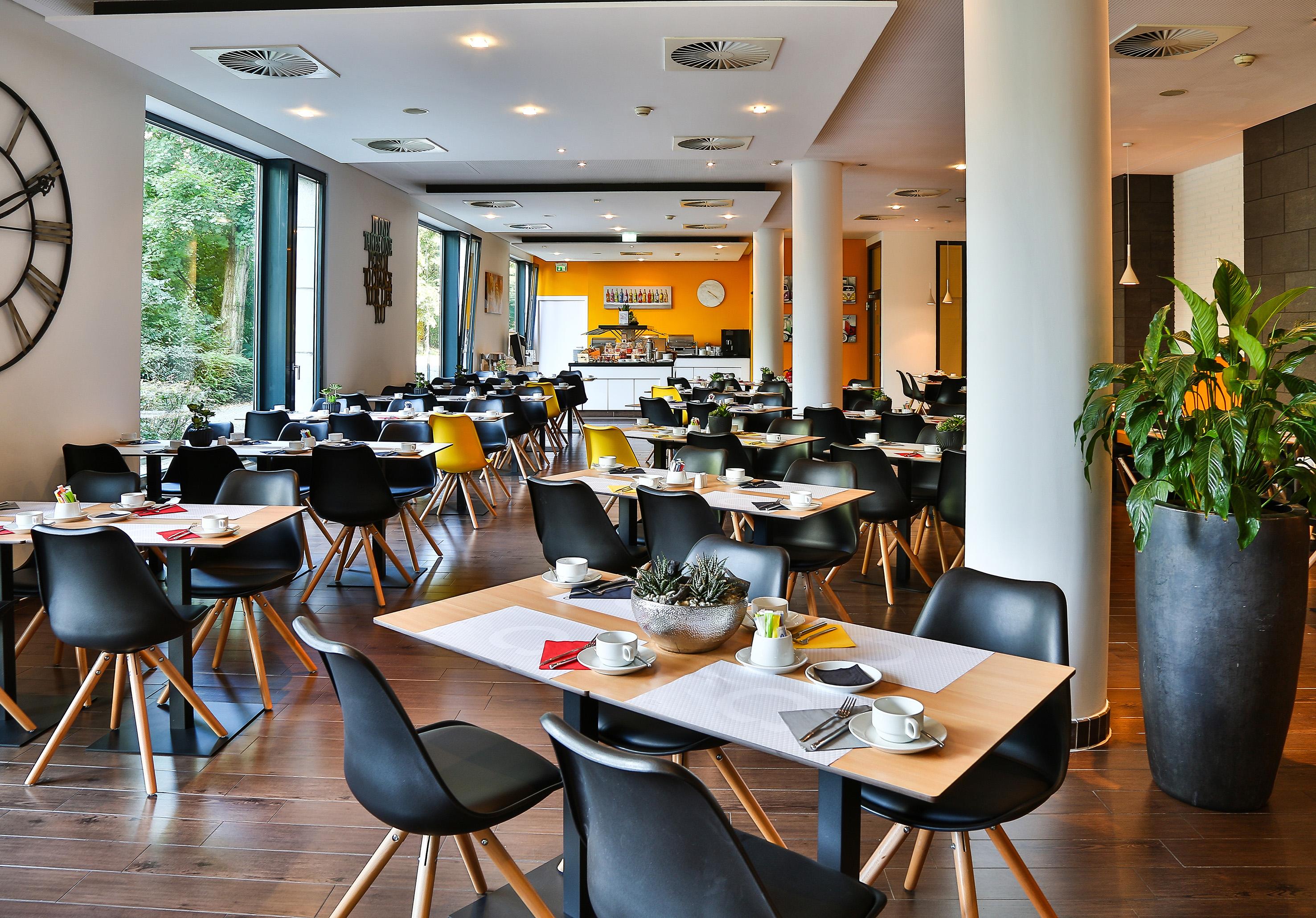 Hotel Frankfurt Messe Affiliated by Meliá Francoforte sul Meno Esterno foto